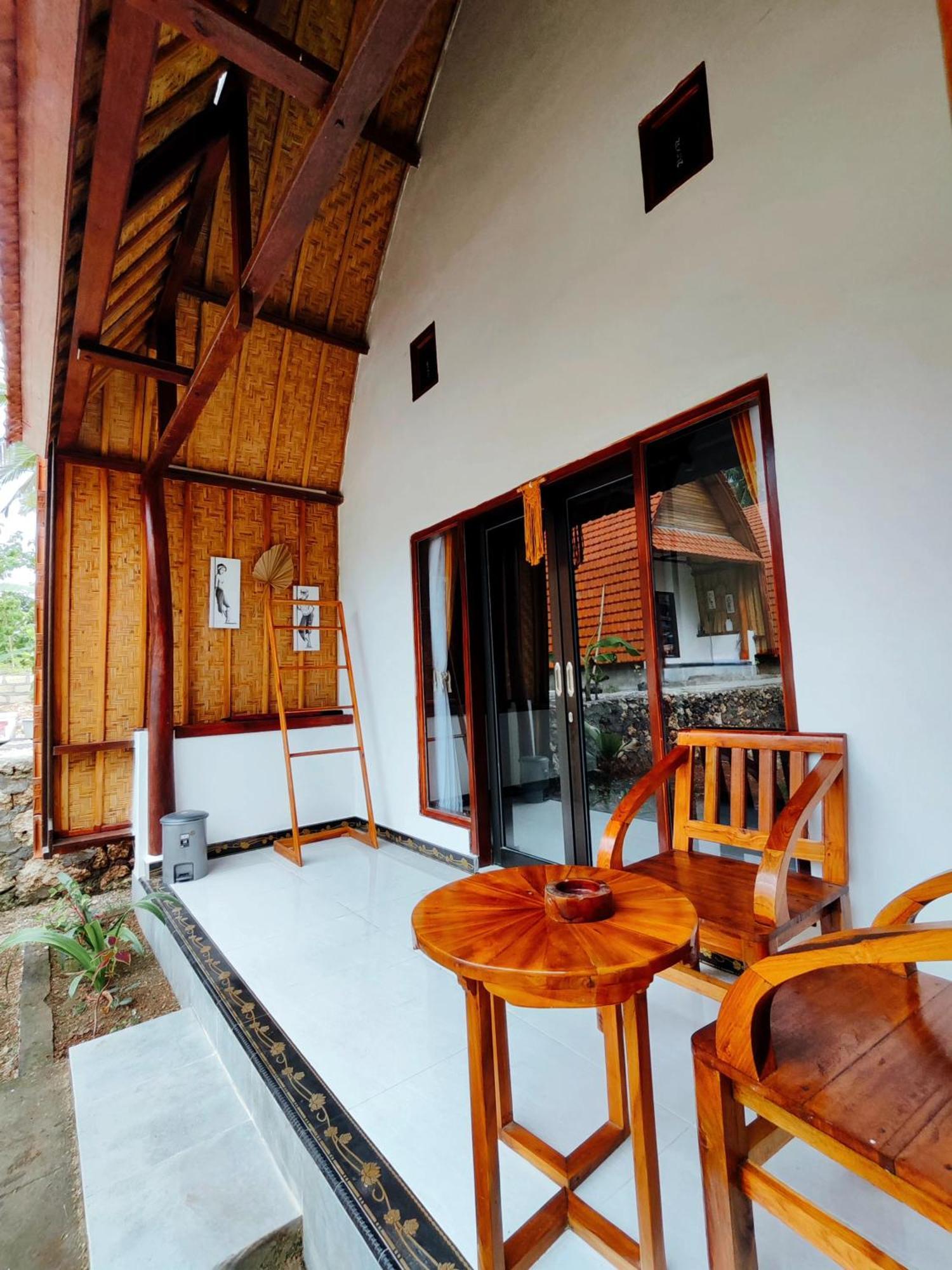 Meket Bungalows Toyapakeh Εξωτερικό φωτογραφία